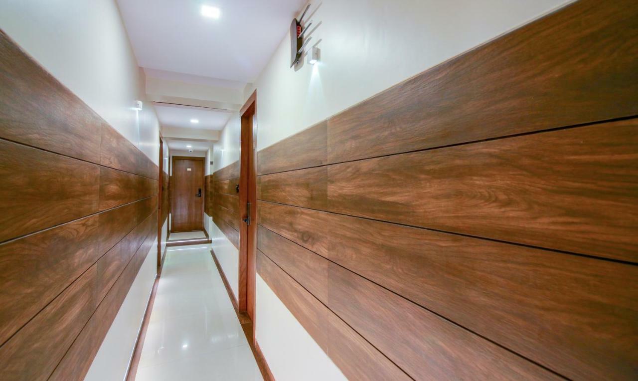 Hotel Oxford Mumbai Exterior photo